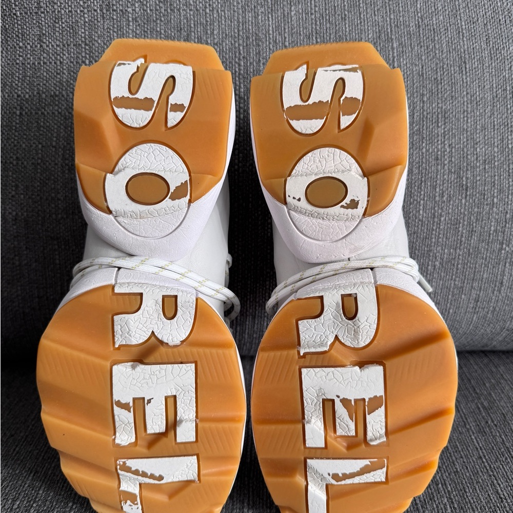 Sorel Running Shoes